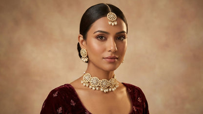 Round Kundan Pearl Choker Set